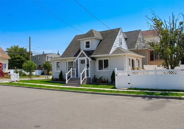 4th image of 9 Franklin St, Hempstead, NY 11518 | MLS# 1022225