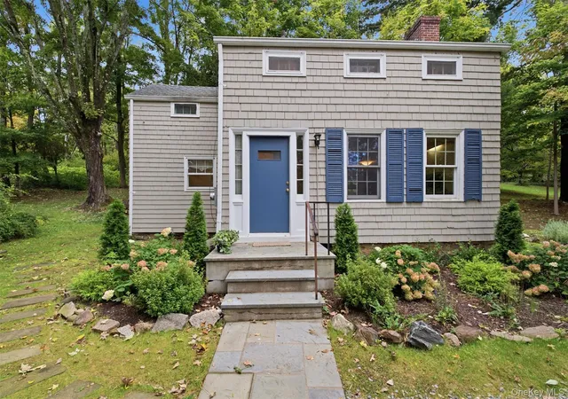 Photo 1 of Single family home for sale at 115 Somerstown Rd, New Castle, NY 10562 | MLS# 1022233 | Listing updated on 2026-10-03