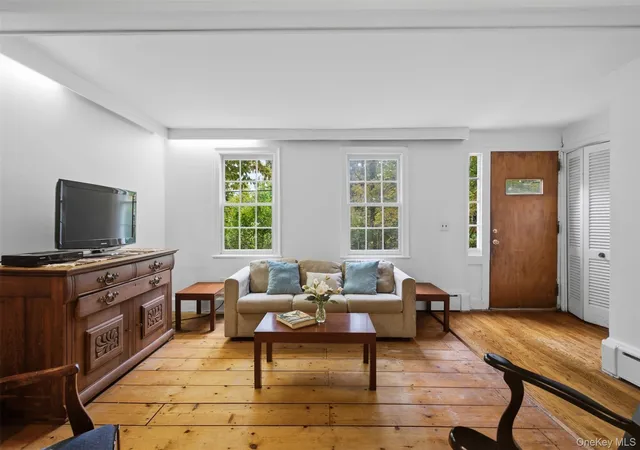 Photo 4 of Single family home for sale at 115 Somerstown Rd, New Castle, NY 10562 | MLS# 1022233 | Listing updated on 2026-10-03