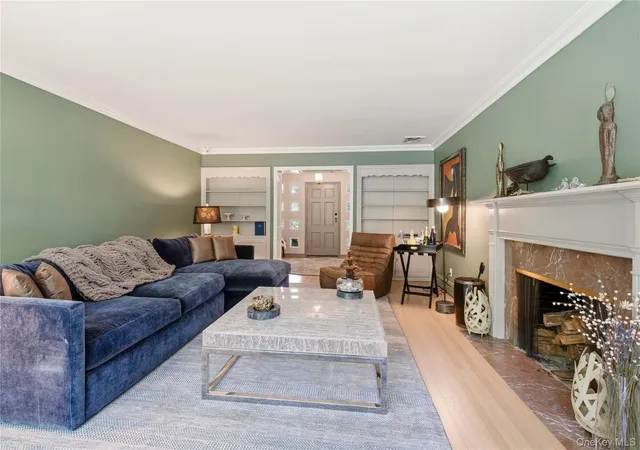 5th image of 790 Bryant Ave, Roslyn, NY 11576 | MLS# 1022251