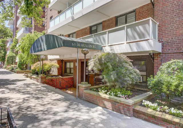 Homes for sale in New York, NY | 83 40 Austin St #3X, New York, NY 11435 | MLS# 1022270
