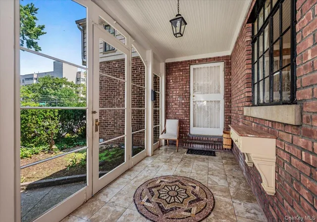 Photo 3 of Single family home for sale at 1264 Rhinelander Ave, New York, NY 10461 | MLS# 1022280 | Listing updated on 2026-08-23