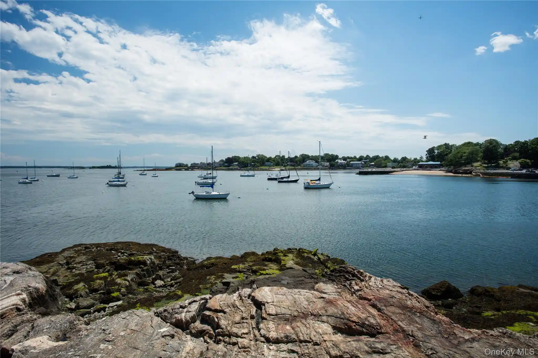 Listing Photo 45 - Condo for sale in 175 Huguenot St located at 175 Huguenot St, New Rochelle, NY 10801 - Unit #2503