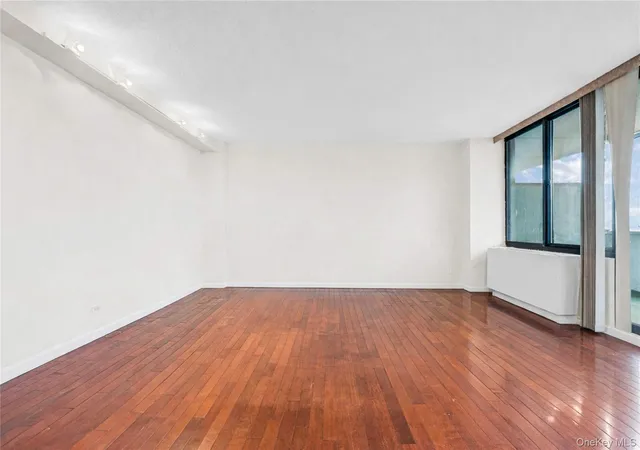 Photo 3 of Condo for sale at 138 35 Elder Ave #21F, Flushing, NY 11355 | MLS# 1022312 | Listing updated on 2026-09-24