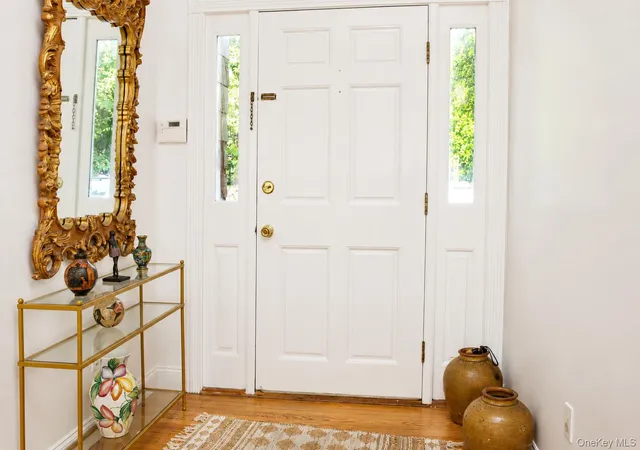 Photo 3 of Single family home for sale at 37 Old Post Ln, Mamaroneck, NY 10543 | MLS# 1022332 | Listing updated on 2026-08-21