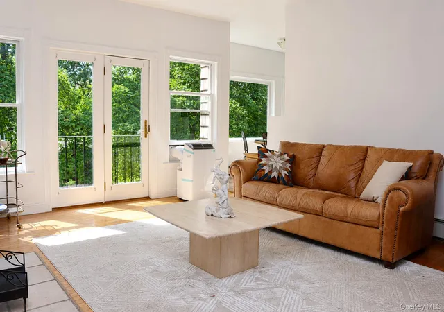 Photo 4 of Single family home for sale at 37 Old Post Ln, Mamaroneck, NY 10543 | MLS# 1022332 | Listing updated on 2026-08-21
