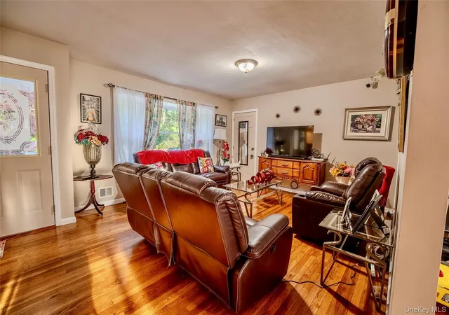 3rd image of 44 S Howell Ave, Farmingville, NY 11738 | MLS# 1022337
