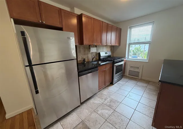 Homes for sale in New Rochelle, NY | 10 Davenport Ave #1N, New Rochelle, NY 10801 | MLS# 1022344