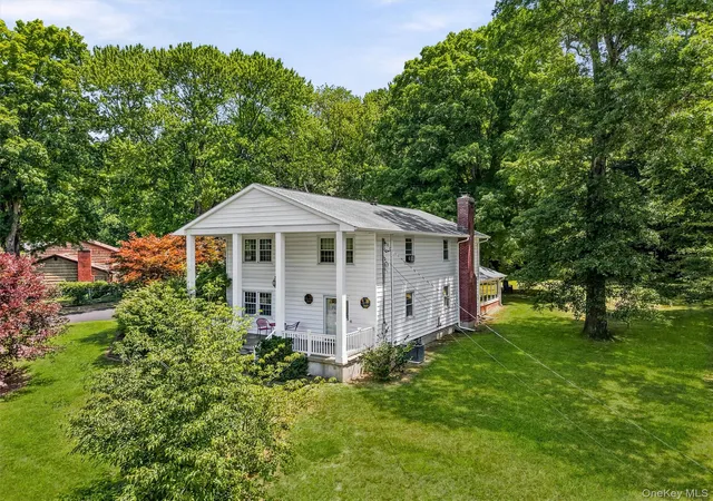 Homes for sale in Putnam Valley, NY | 19 Lincoln Rd, Putnam Valley, NY 10579 | MLS# 1022348