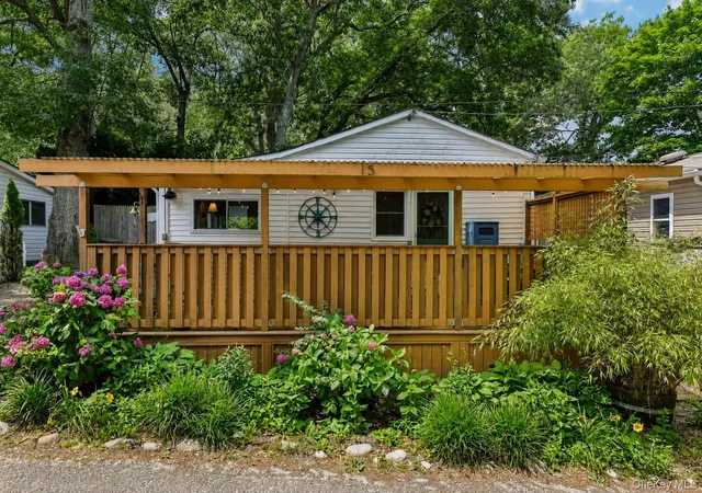 1st image of 15 Whalers Path, Riverhead, NY 11933 | MLS# 1022350