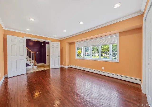 5th image of 300 Browns Rd, Smithtown, NY 11767 | MLS# 1022351