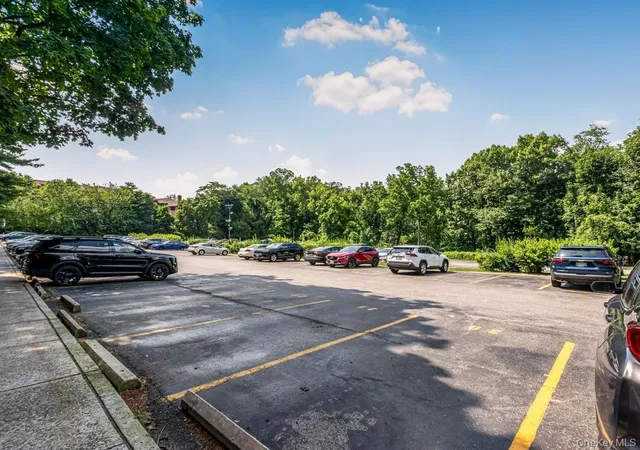 16th image of 116 Dehaven Dr #116, Yonkers, NY 10703 | MLS# 1022372