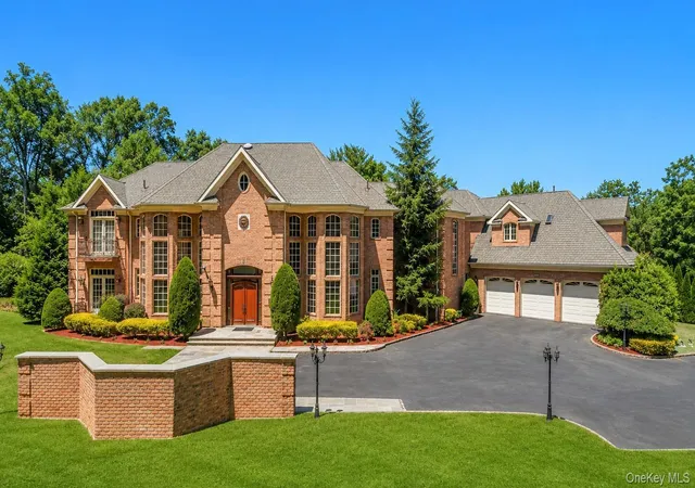 Single family home for sale at 250 Oyster Bay Rd, Oyster Bay, NY 11560 | MLS# 1022418