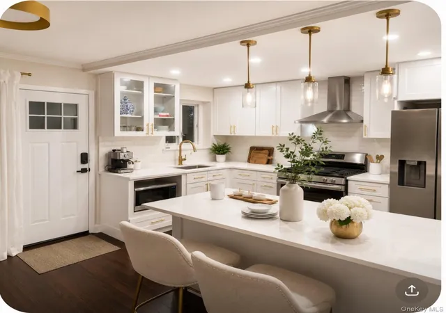 4th image of 3111 Gunther Ave, New York, NY 10469 | MLS# 1022422