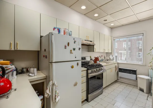 Photo 3 of Sale Pending at 7031 67th Place, Glendale, NY 11385 | MLS# 1022425 | Listing updated on 2026-09-06