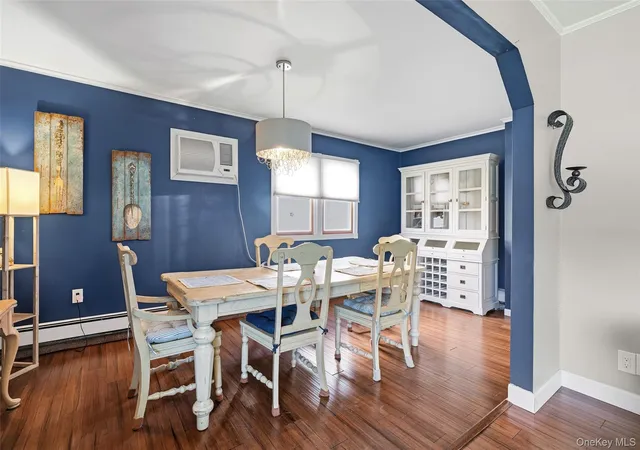 Homes for sale in Hempstead, NY | 3977 Baylis Rd, Hempstead, NY 11783 | MLS# 1022431