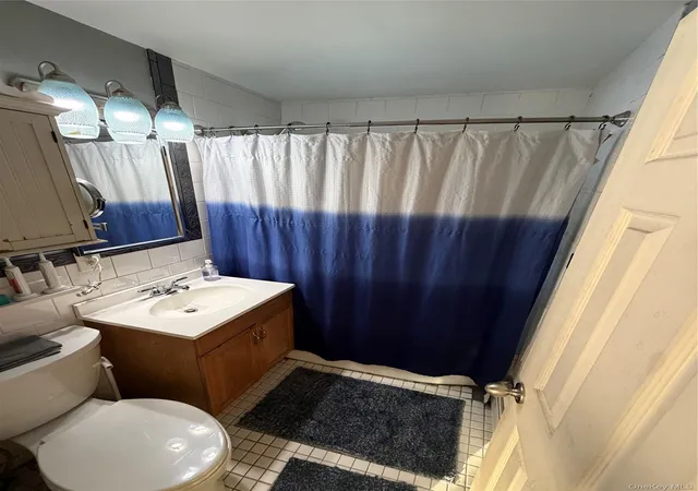 3rd image of 1443 Lombardy Blvd, Islip, NY 11706 | MLS# 1022465