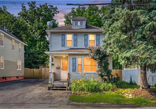 Homes for sale in Newburgh (town), NY | 9 E Stone St, Newburgh (town), NY 12550 | MLS# 1022469