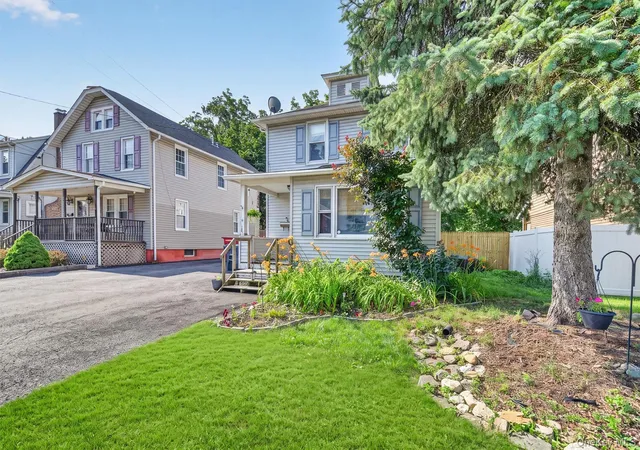Homes for sale in Newburgh (town), NY | 9 E Stone St, Newburgh (town), NY 12550 | MLS# 1022469
