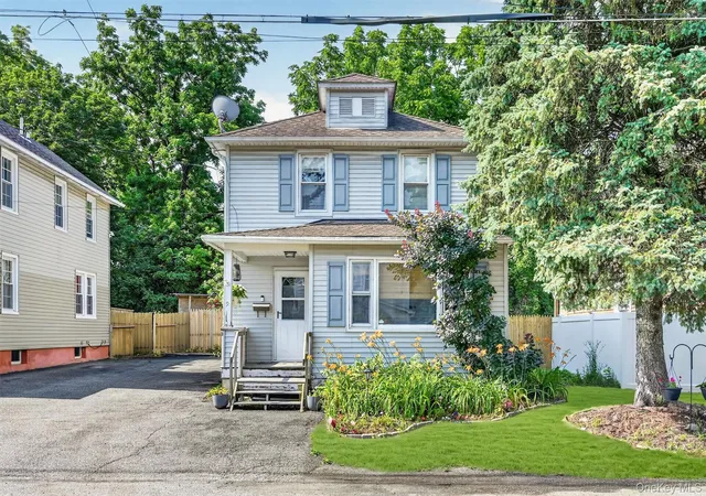 Homes for sale in Newburgh (town), NY | 9 E Stone St, Newburgh (town), NY 12550 | MLS# 1022469