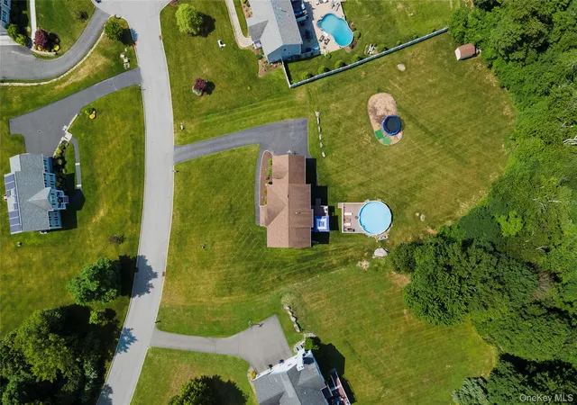 26th image of 16 Noble Ct, Carmel, NY 10541 | MLS# 1022479