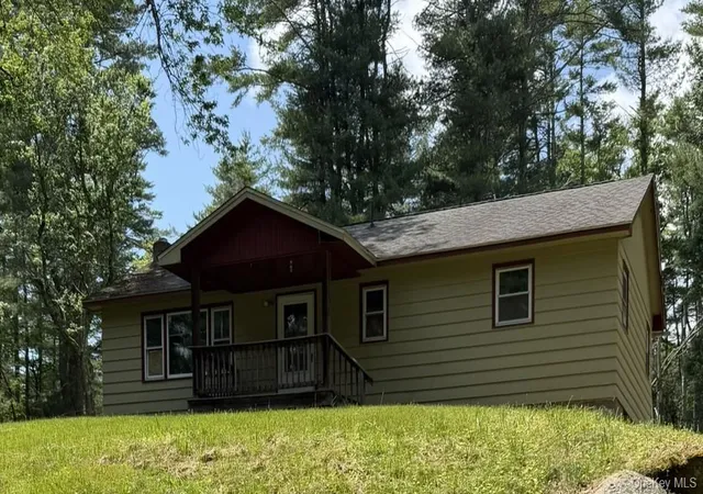 Homes for sale in Highland, NY | 5 Steges Rd, Highland, NY 12743 | MLS# 1022486