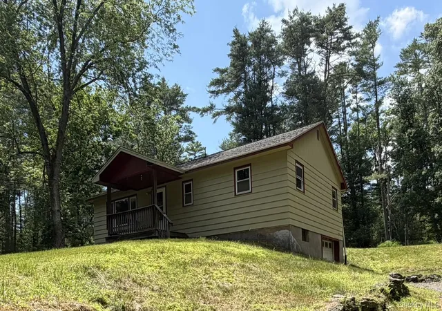 Homes for sale in Highland, NY | 5 Steges Rd, Highland, NY 12743 | MLS# 1022486