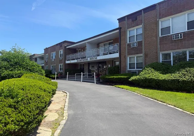 Photo 1 of Sale Pending at 601 Chestnut St #B17, Cedarhurst, NY 11516 | MLS# 1022512 | Listing updated on 2026-08-14