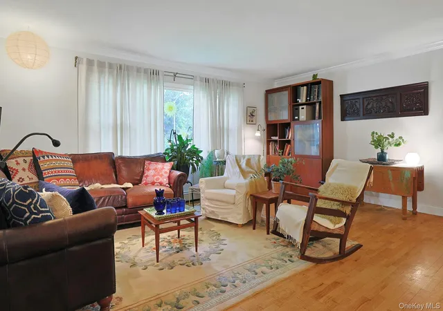3rd image of 1 Long Meadow Dr, Ramapo, NY 10952 | MLS# 1022517