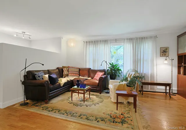 4th image of 1 Long Meadow Dr, Ramapo, NY 10952 | MLS# 1022517