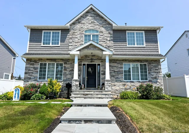 Photo 2 of Sale Pending at 816 Gehrig Ave, Franklin Square, NY 11010 | MLS# 1022532 | Listing updated on 2026-07-13