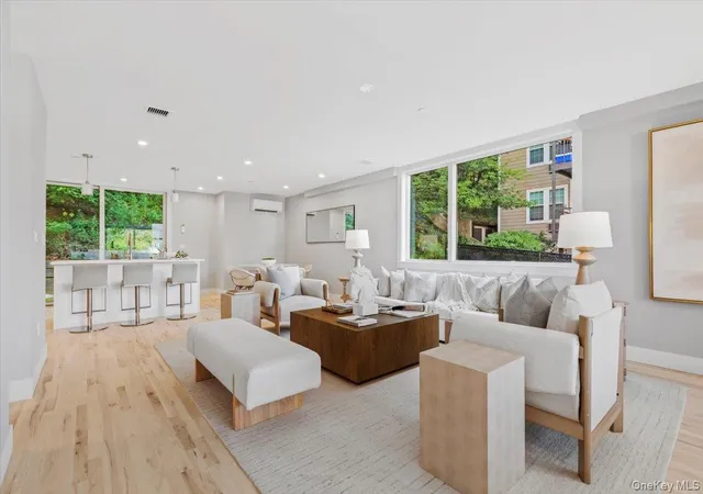 Photo 5 of Single family home for sale at 3 Nodine St #3, Hastings On Hudson, NY 10706 | MLS# 1022534 | Listing updated on 2026-08-11