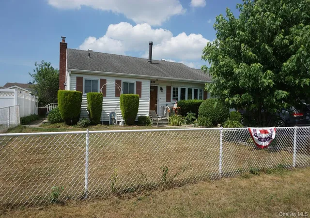 1st image of 820 N Indiana Ave, Babylon, NY 11757 | MLS# 1022539