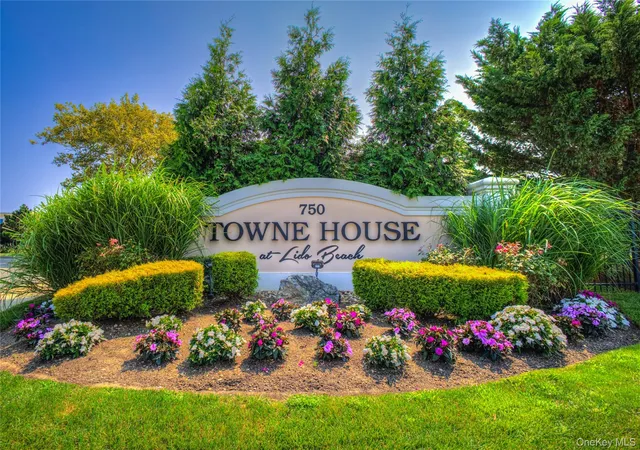 Homes for sale in Hempstead, NY | 750 Lido Blvd #54B, Hempstead, NY 11561 | MLS# 1022569