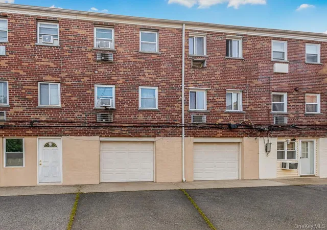 Photo 1 of House for sale at 206-208 Balcom Ave, New York, NY 10465 | MLS# 1022585 | Listing updated on 2026-08-28