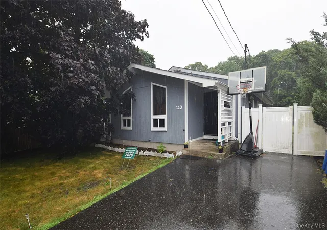 Photo 2 of Sale Pending at 143 Meadowmere Ave, Brookhaven, NY 11950 | MLS# 1022590 | Listing updated on 2026-08-29