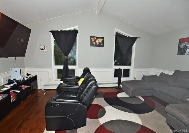 Photo 3 of Sale Pending at 143 Meadowmere Ave, Brookhaven, NY 11950 | MLS# 1022590 | Listing updated on 2026-08-29