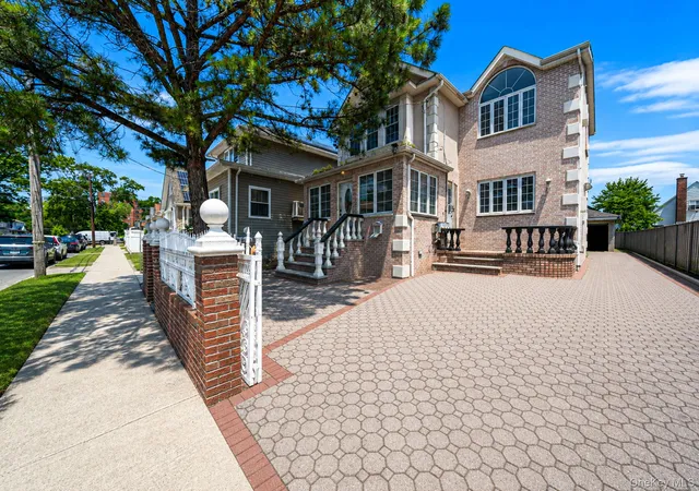 Photo 2 of Multi family home for sale at 117 43 164th Street, New York, NY 11434 | MLS# 1022592 | Listing updated on 2026-08-20