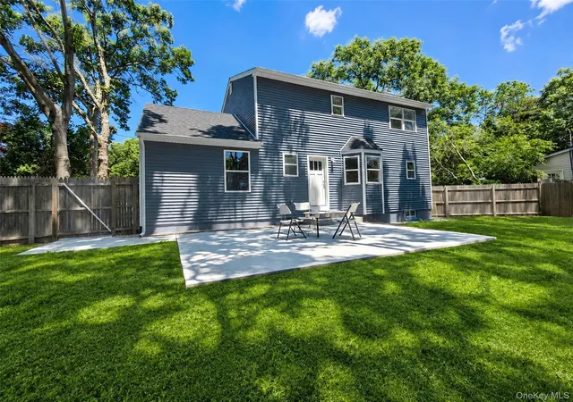 18th image of 74 Alcolade Dr E, Brookhaven, NY 11967 | MLS# 1022628
