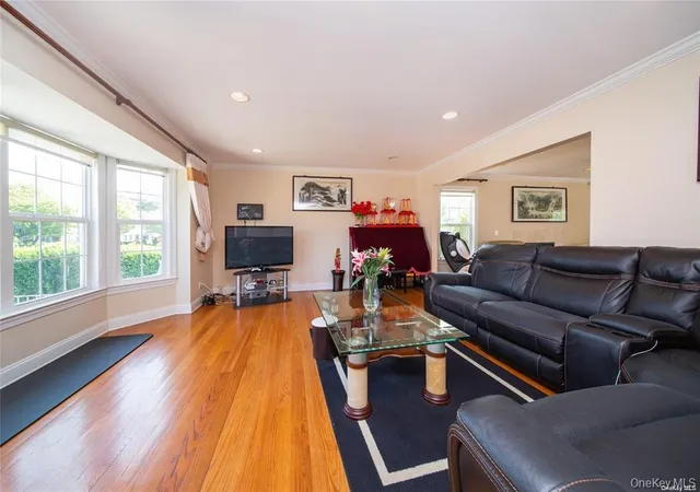 4th image of 66 Maple St #A, North Hempstead, NY 11577 | MLS# 1022632
