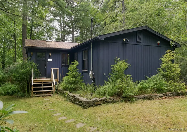 Photo 2 of Single family home for sale at 1289 Plank Rd, Forestburgh, NY 12777 | MLS# 1022635 | Listing updated on 2026-07-18