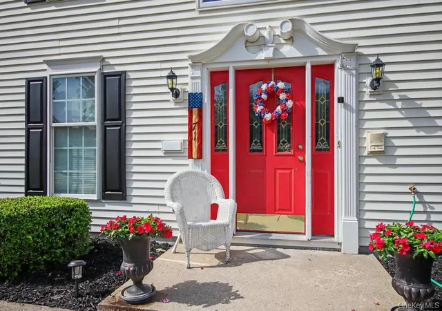 Photo 3 of Single family home for sale at 71 Dellwood Ct, Minisink, NY 10998 | MLS# 1022645 | Listing updated on 2026-10-06