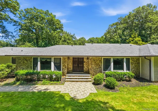 2nd image of 15 Tiber Rd, Syosset, NY 11791 | MLS# 1022670