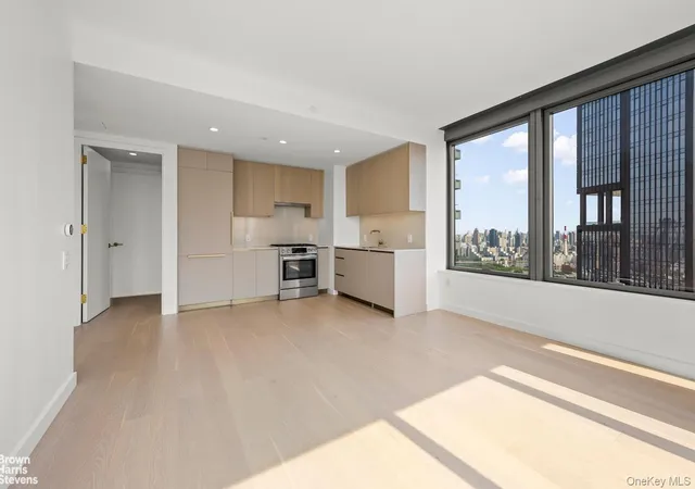Photo 1 of Condo for sale at 3 Court Sq #3908, New York, NY 11101 | MLS# 1022680 | Listing updated on 2026-09-13