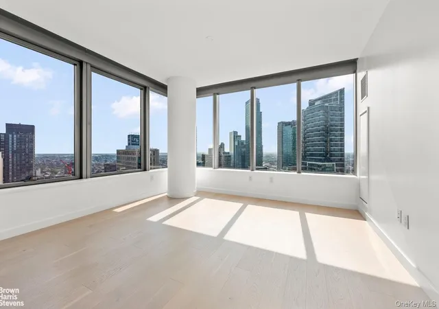 Photo 3 of Condo for sale at 3 Court Sq #3908, New York, NY 11101 | MLS# 1022680 | Listing updated on 2026-09-13