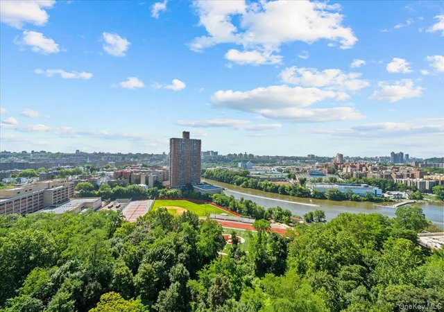 4th image of 555 Kappock St #12A, Bronx, NY 10463 | MLS# 1022693