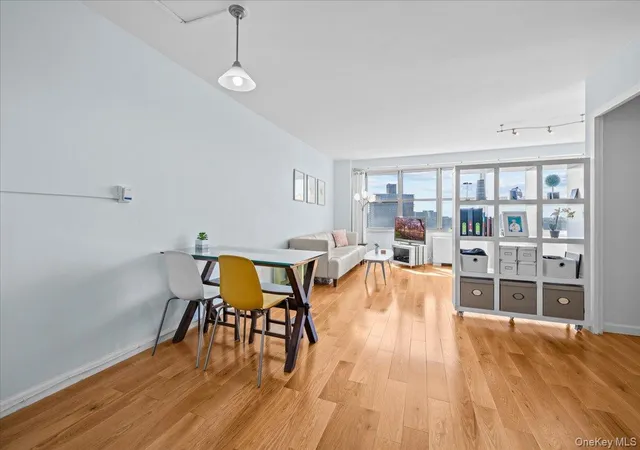 5th image of 555 Kappock St #12A, Bronx, NY 10463 | MLS# 1022693
