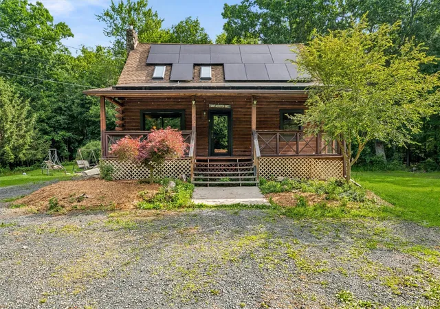 1st image of 126 Lincolndale, New Windsor, NY 10992 | MLS# 1022702