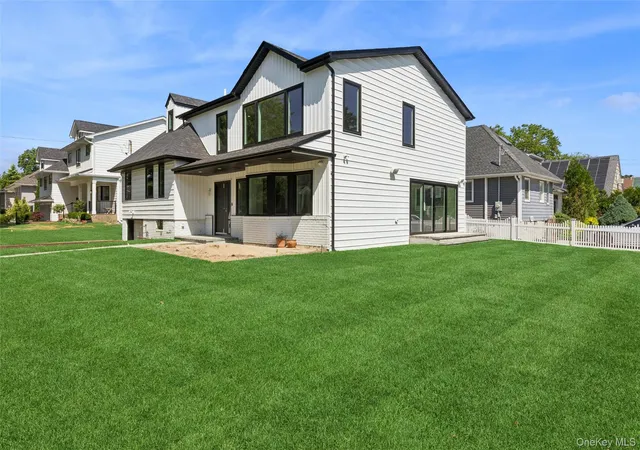3rd image of 934 Eileen Ter, Hempstead, NY 11598 | MLS# 1022703