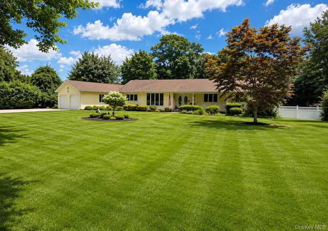 Photo 1 of Mansion for sale at 8 Penn Dr, Huntington, NY 11746 | MLS# 1022708 | Listing updated on 2026-08-17